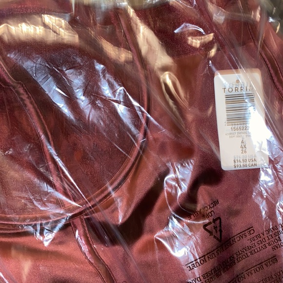 NWT TORRID Lace-Up Corset Bustier - Satin And Lace Burgundy - Picture 15 of 16